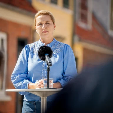 Mette Frederiksen til pressemøde